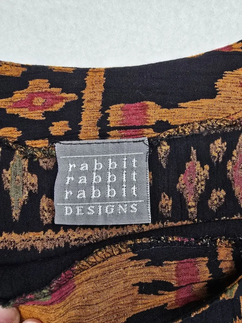 Rabbit Designs Womens 3/4 Sleeve Blouse Size L XL Black Geometric Pattern Cotton - Picture 2 of 3